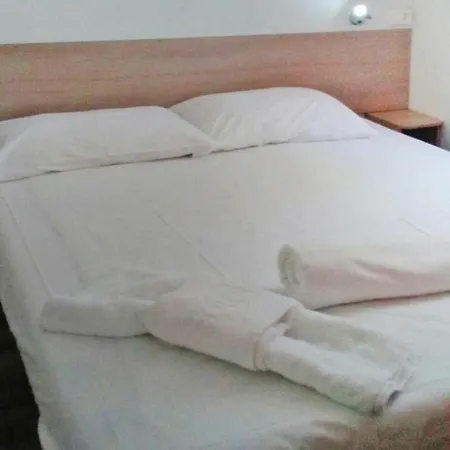 Mobile Homes Marco Polo Village Cin10007 Myb * Korčula